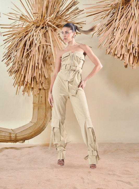 Trousers with ankle ties